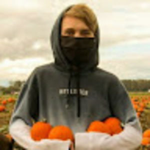 Meet your Posher, Lucas